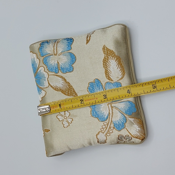 Honora Collection Beige Gold Blue Floral Embroidered Jewelry Pouch - Picture 7 of 7